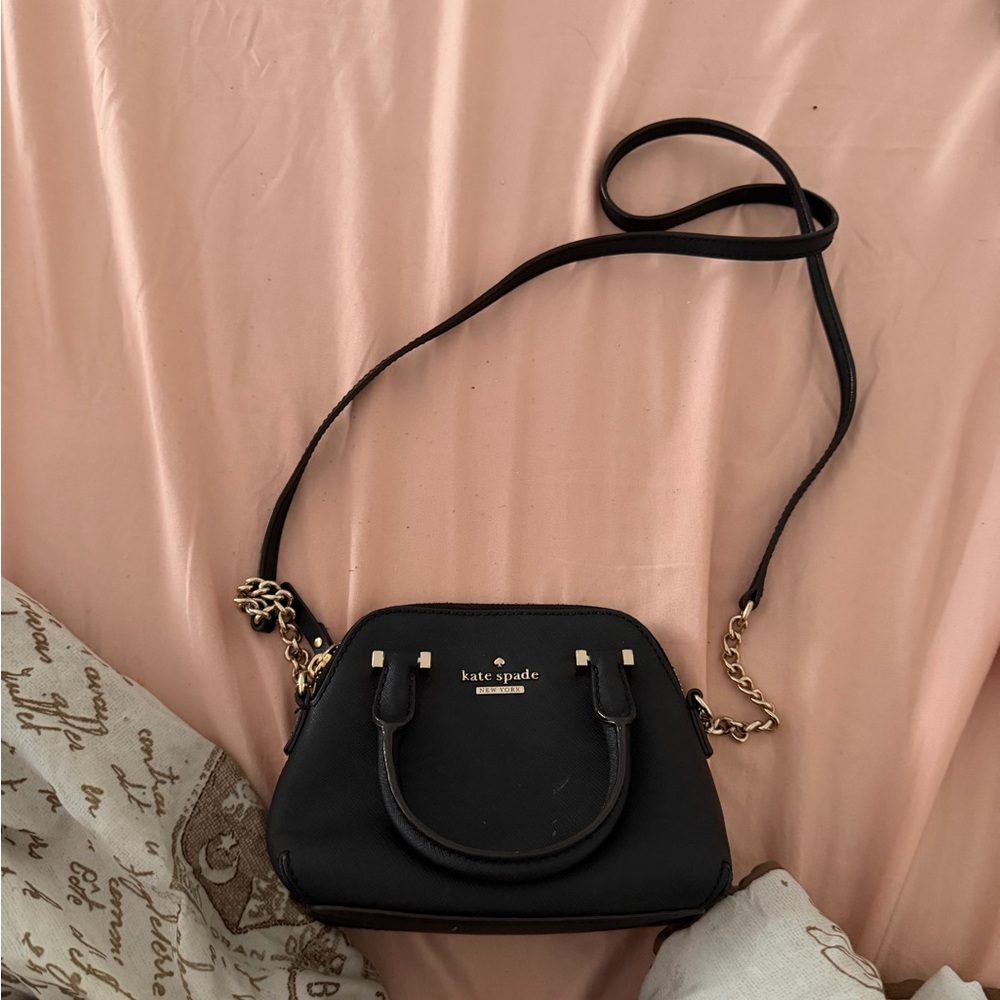 Kate Spade Elegant Black Crossbody Bag